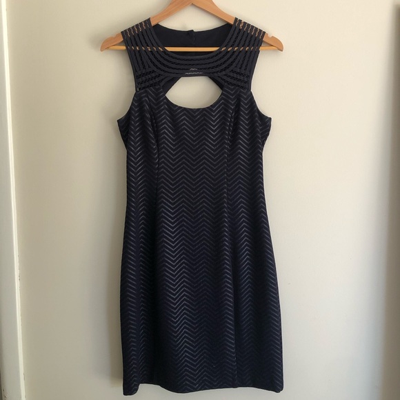 GUESS dress - Picture 1 of 4